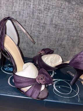 Disney The Glass Slipper Collection Purple High Heels